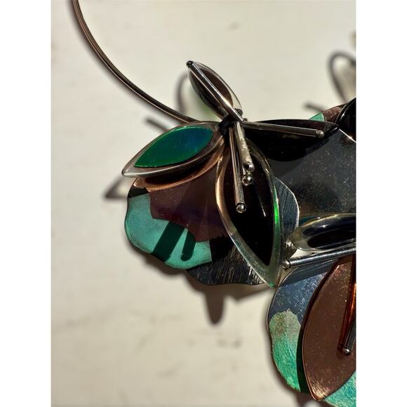 Bimba Y Lola Silver Tone Green Copper Abstract Flower Leaf Necklace - Picture 3 of 6